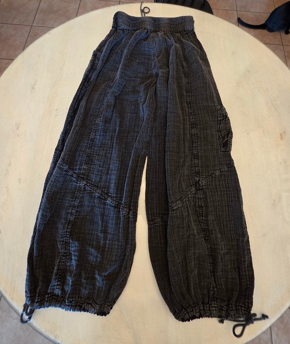 Out From Under Urban Outfitters Gauze Cargo Wide Leg Pants Black SZ XS